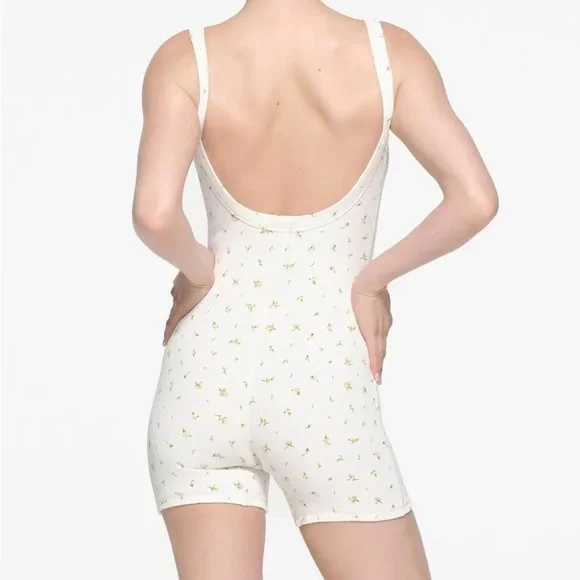 Skims Women's Cotton Rib Low Back Onesie - Marigold Rosebud Print - Picture 2 of 8